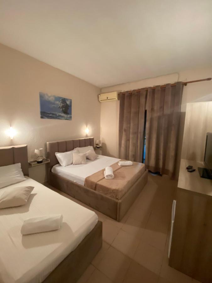 Seashell Beach Rooms Durres Exterior photo