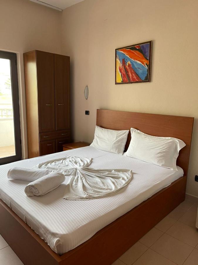 Seashell Beach Rooms Durres Exterior photo