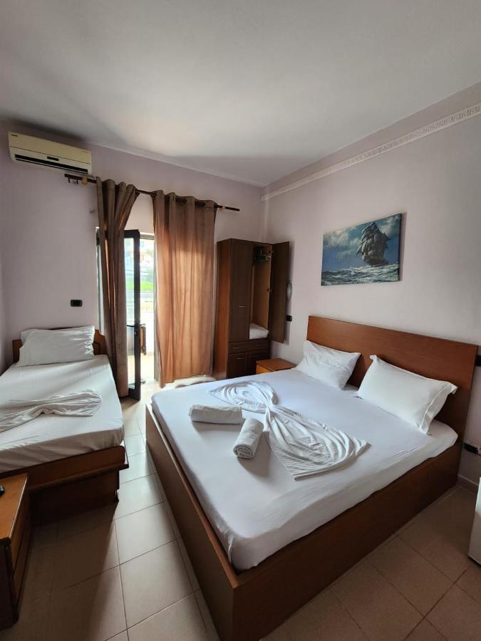 Seashell Beach Rooms Durres Exterior photo