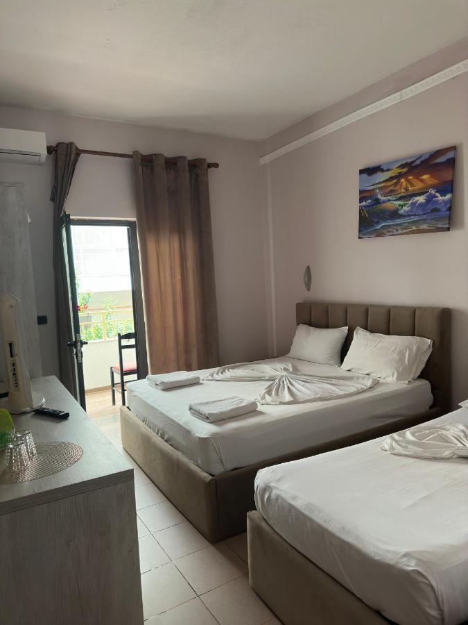 Seashell Beach Rooms Durres Exterior photo